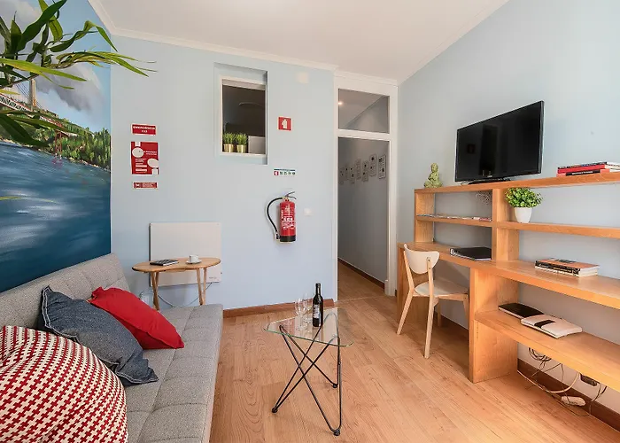 Graca Charming Come And Enjoy Lisbon